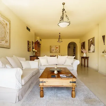 La Cartuja Del Golf Apartment Estepona