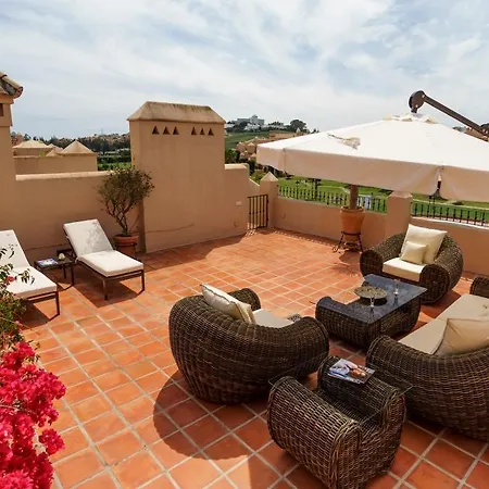 La Cartuja Del Golf Эстепона